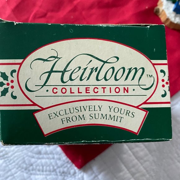 Christmas Ornaments Bisque Angel Baby & Carved Wood & Serving Display - Picture 4 of 9